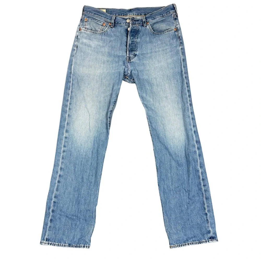 Levi's‎ Jeans Men 32x30 Blue 501 Original Fit Button Fly Light Wash Denim